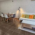 Apartman фамилия 100м от морето в Ravda