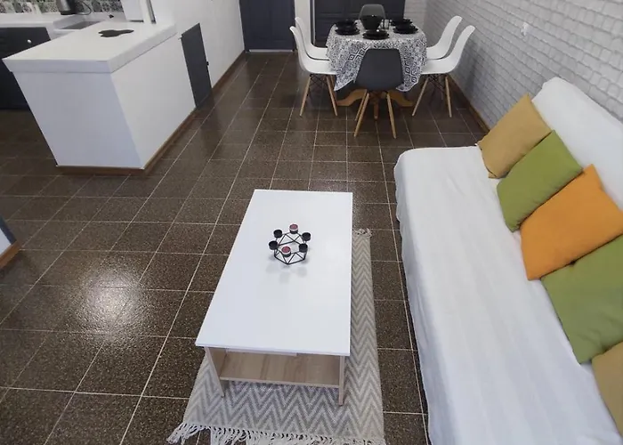 아파트 фамилия 100м от морето в